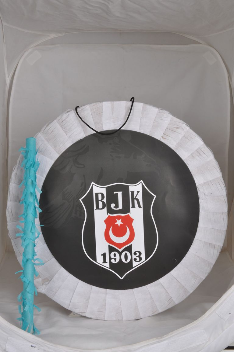 TARAFTAR PİNYATA