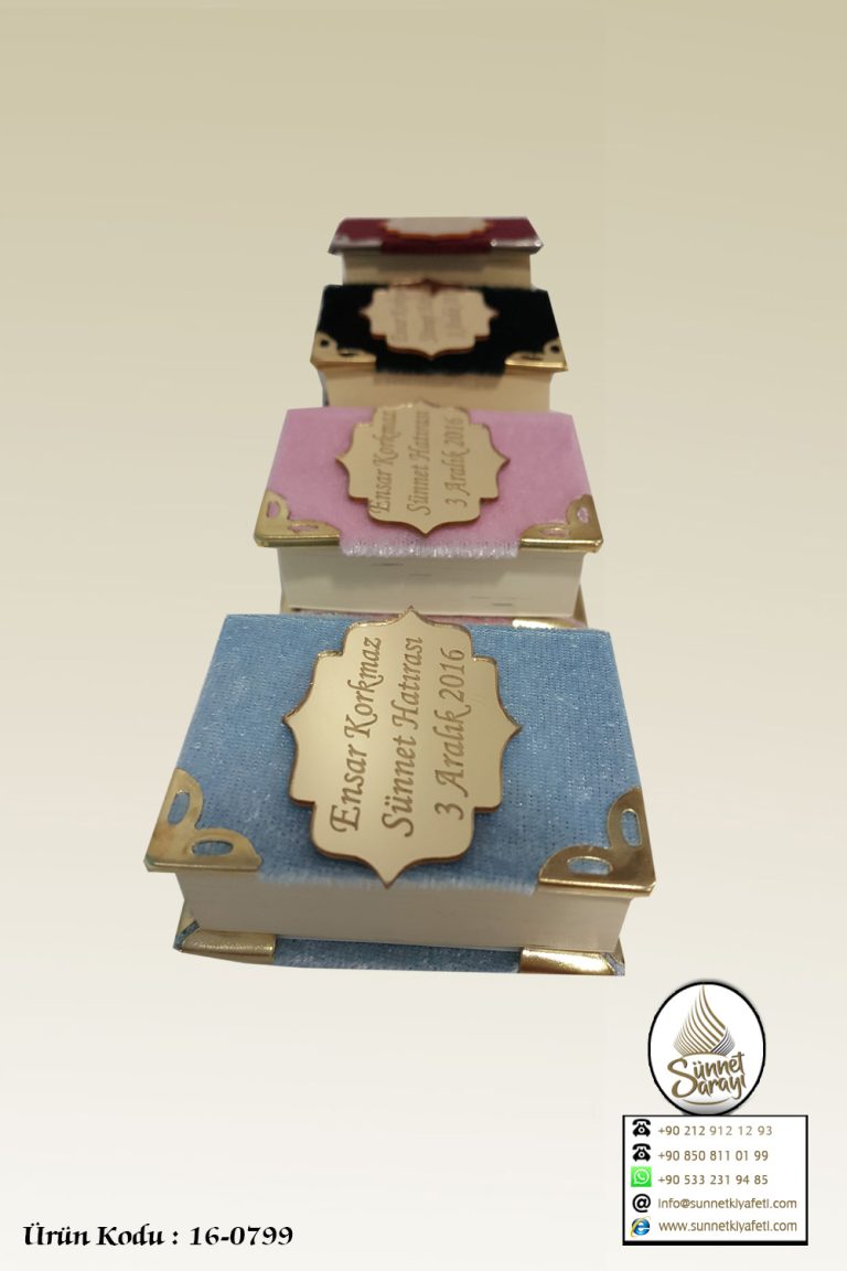MİNİ KURAN-I KERİM 5,5x4,5 cm KADİFE KAPLI, İSİME ÖZEL